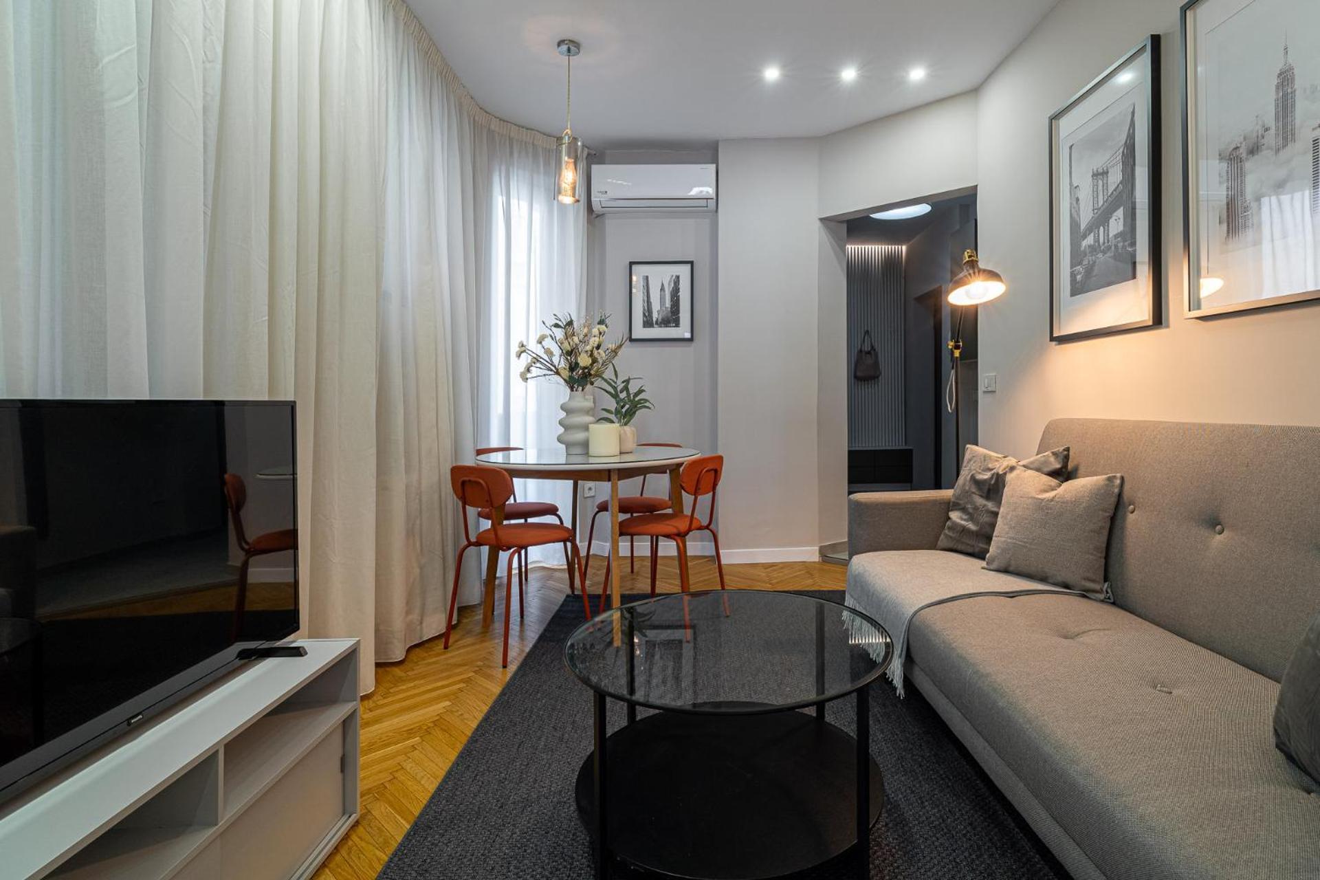 Holt Rossetti Residences - Exclusive Urban Lofts * Bucureşti